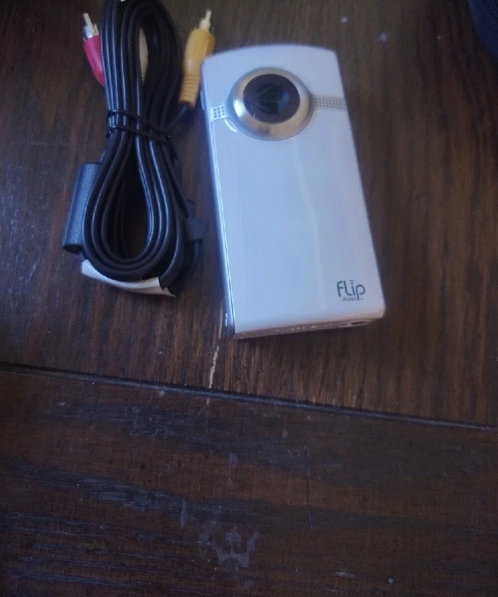 N/A white pocket